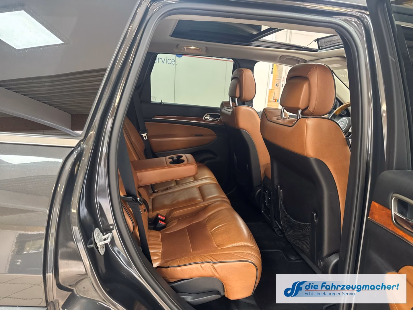 JEEP GRAND CHEROKEE 5.7 V8