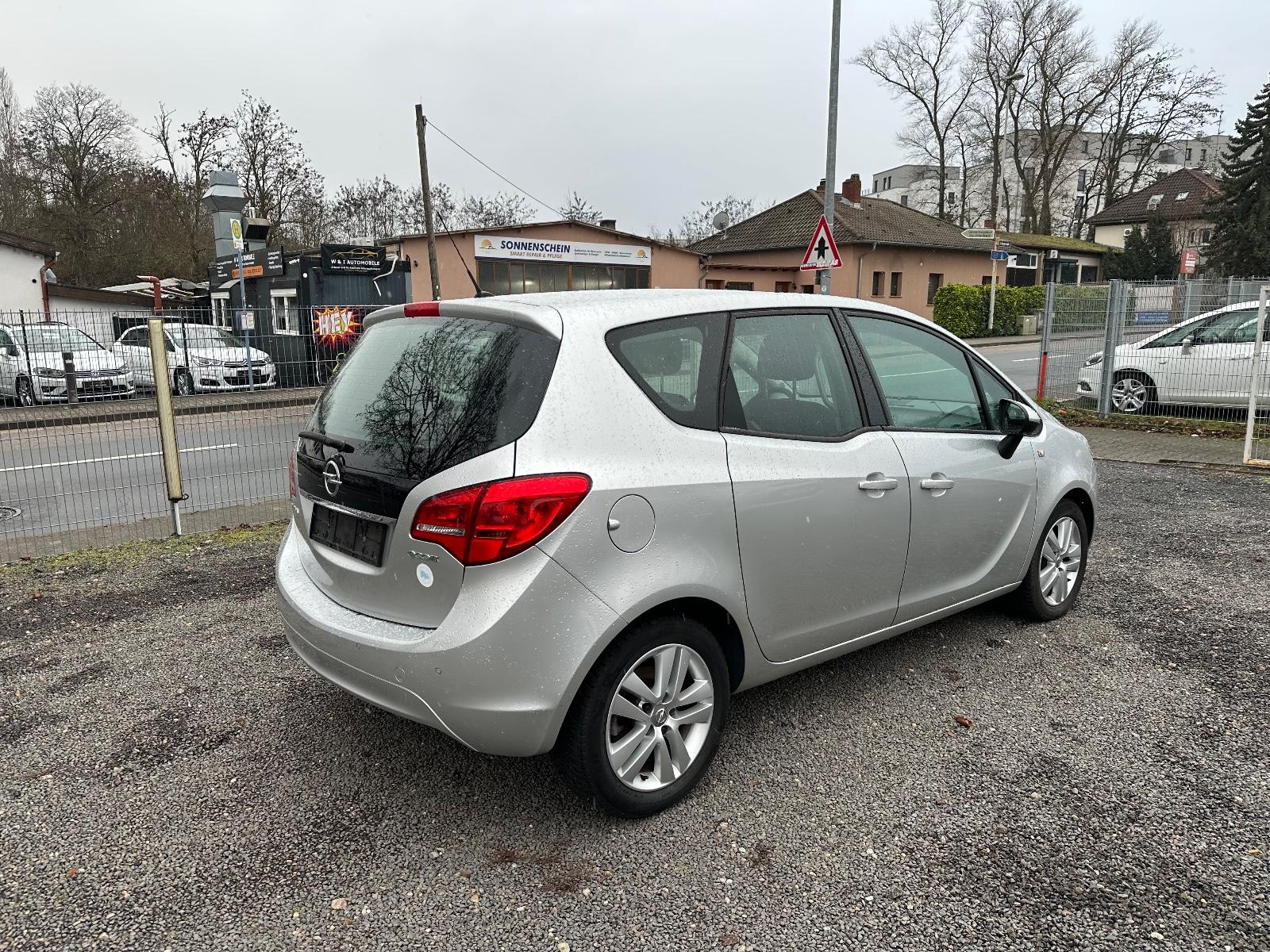 Opel Meriva B Edition