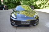 Porsche Panamera 4 S - Porsche Panamera aus 2010