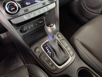 Hyundai TUCSON - 11