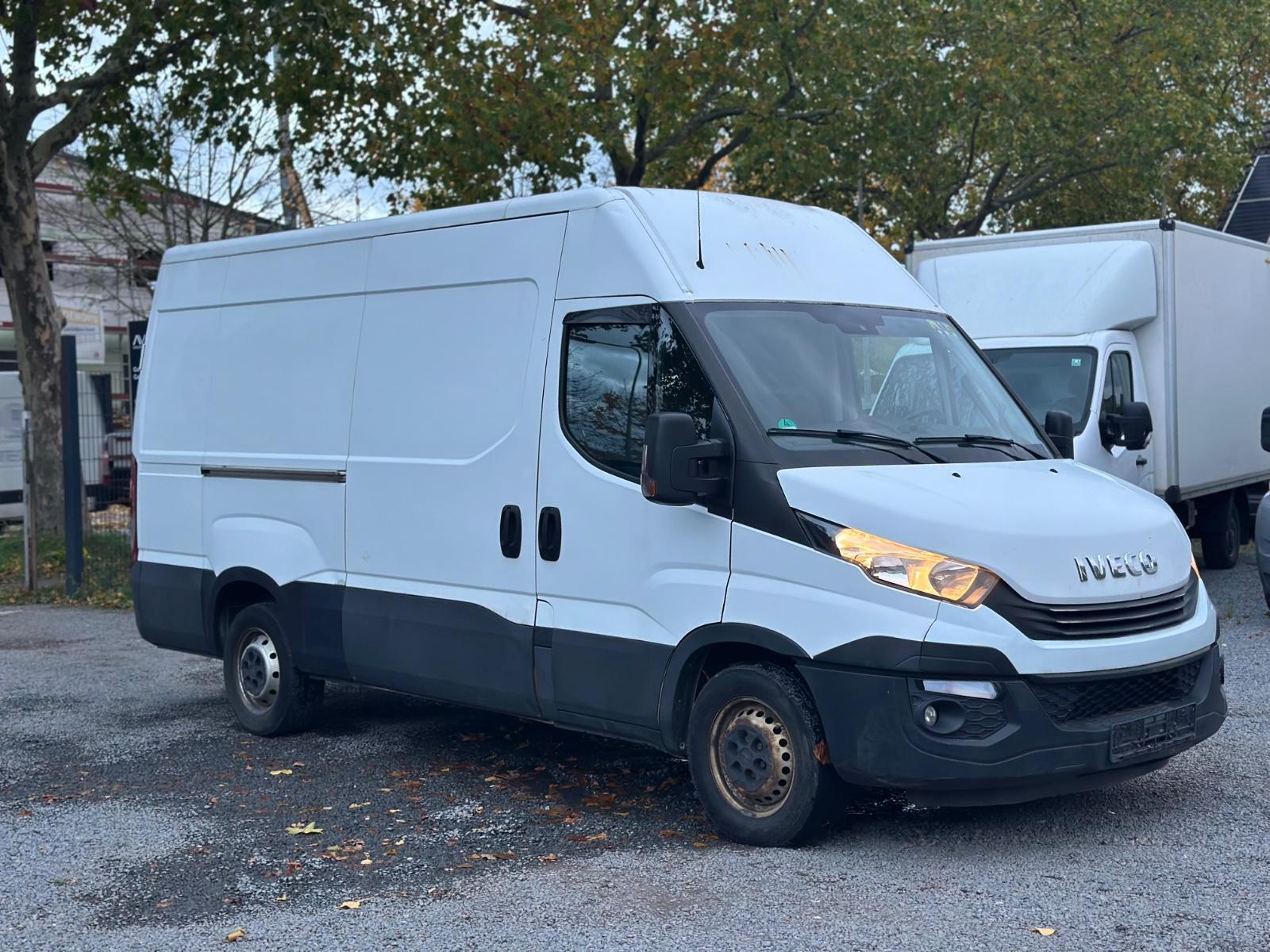Iveco ANDERE Daily Kasten HKa 35 S ... V Radstand 352