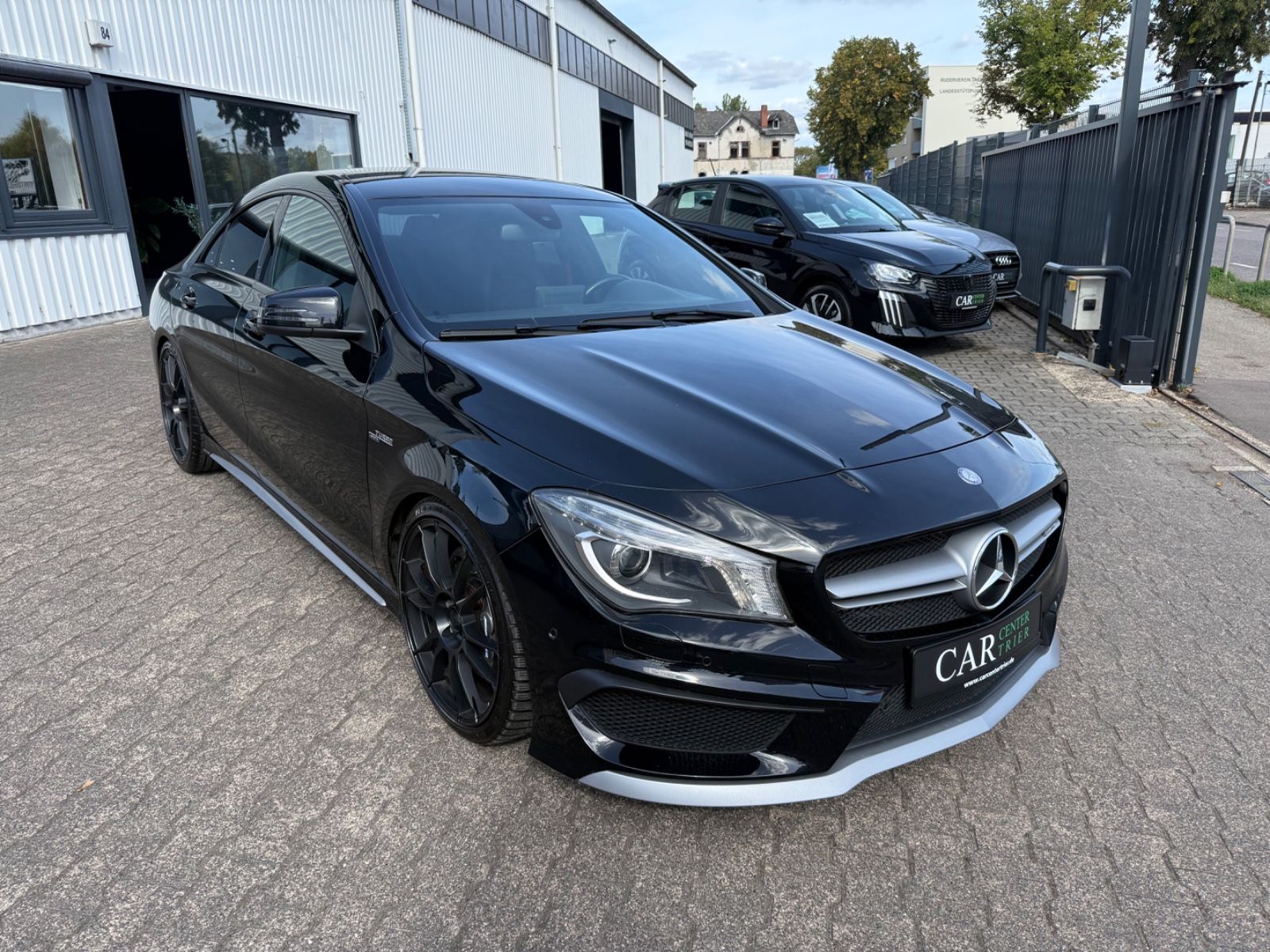 MERCEDES-BENZ CLA 45 AMG Bild 1