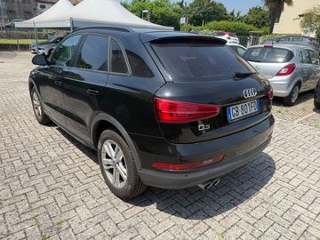 Audi Q3 - 6