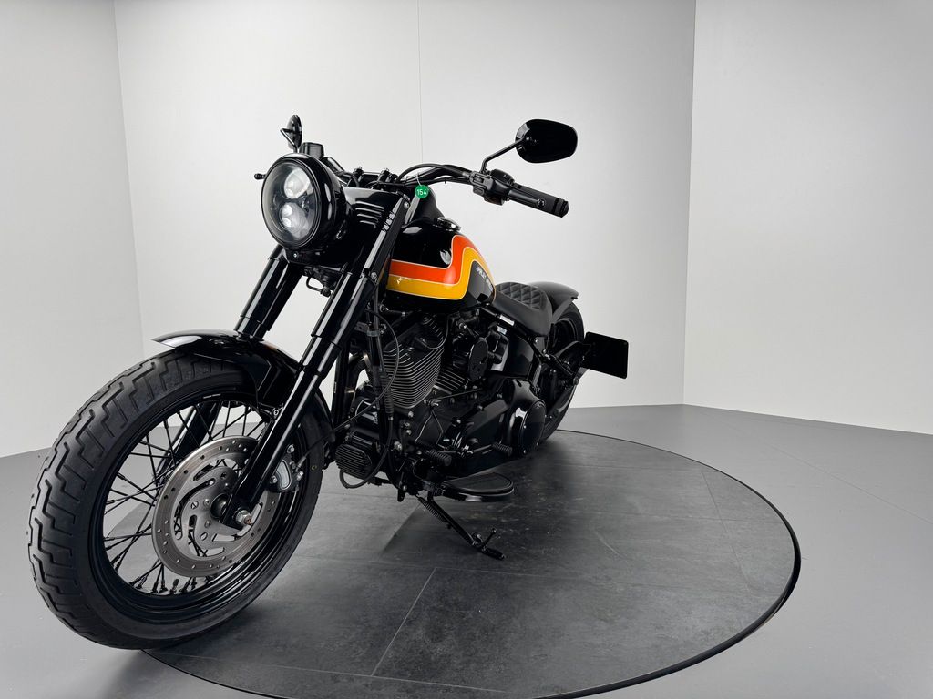 Fahrzeugabbildung Harley-Davidson SOFTAIL HERITAGE *CUSTOM "Milwaukee-Sunshine"