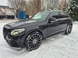 Mercedes-Benz GLC 300 4Matic AMG*PANO*AHK*BURMESTER*ANDROID - Mercedes-Benz GLC 300 in Bielefeld