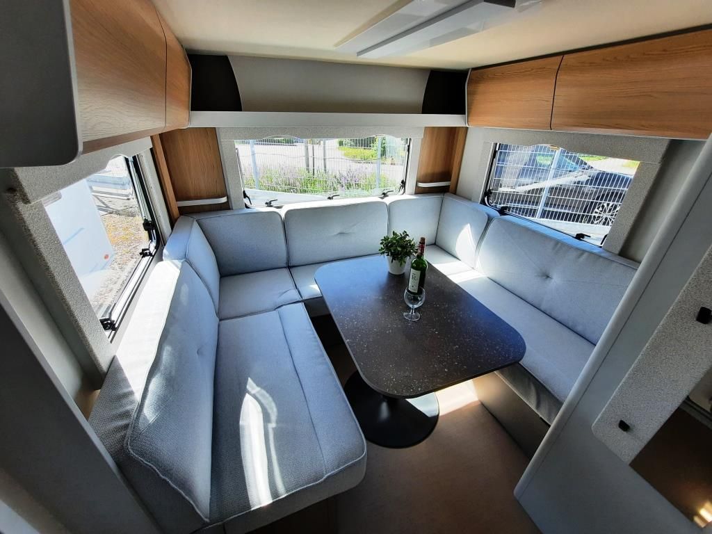 Fahrzeugabbildung Bürstner B66 Plus 510 TK Verfüg./Sparen Sie 4.630,- €