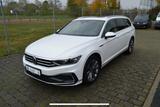 Volkswagen Passat GTE Variant - VOLLAUSSTATTUNG - Hybrid (/Elektro) Voll mit Benzin-Antrieb