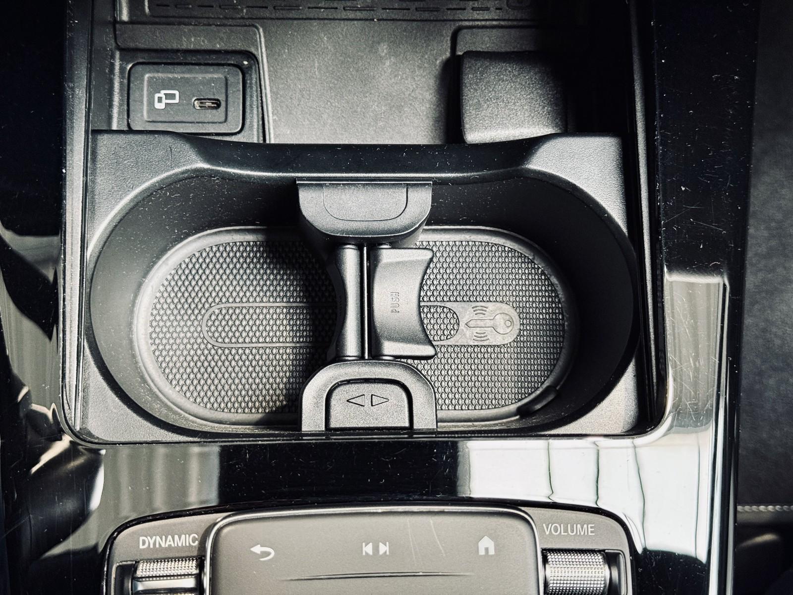 Mercedes-Benz A-Class SHZ Widescreen LED Carbon, миниатюра 30