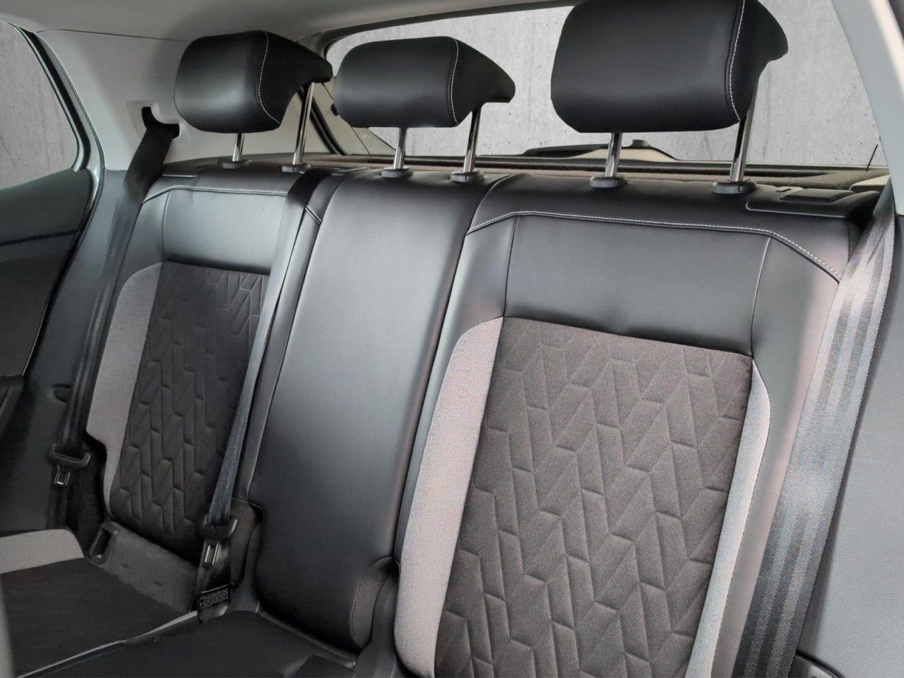 T-Cross MOVE 1.0 TSI Klima Navi Einparkhilfe