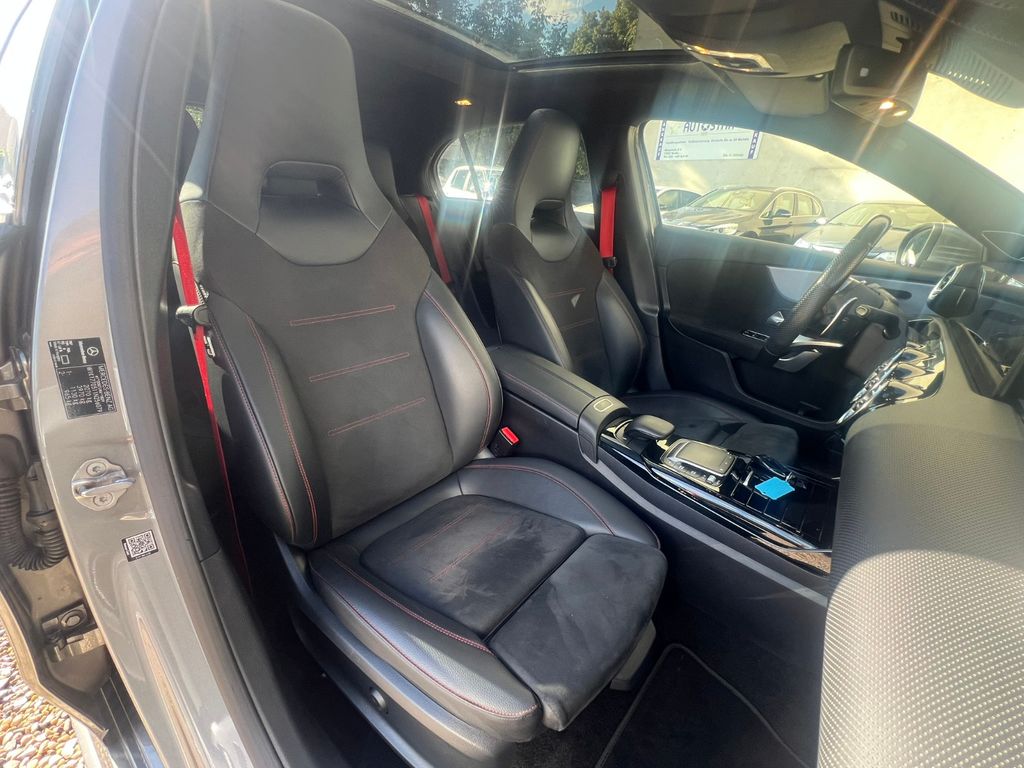 Mercedes-Benz A 35 AMG 4Matic*Panorama*Burmeister*Multibeam*