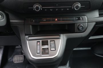Fahrzeugabbildung Fiat E-Scudo Kastenwagen Serie 1 L2 50kWh sofort!