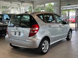 Mercedes-Benz A 150 A A 150*KLIMA*AUTOMA.*BLUET.*TEMP.*SHZ*PDC - scheckheftgepflegte Mercedes A 150