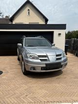 Mitsubishi Outlander TÜV Neu Allrad AHK Klima - gebrauchte Mitsubishi Outlander aus dem Jahr 2006