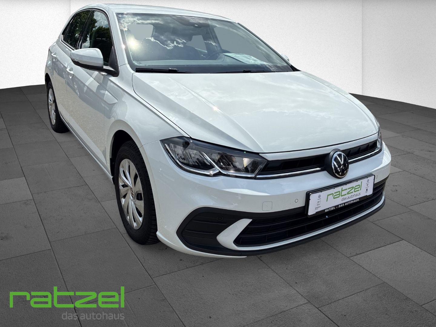 Fahrzeugabbildung Volkswagen Polo Life 1.0 Digitales Cockpit LED Musikstreami