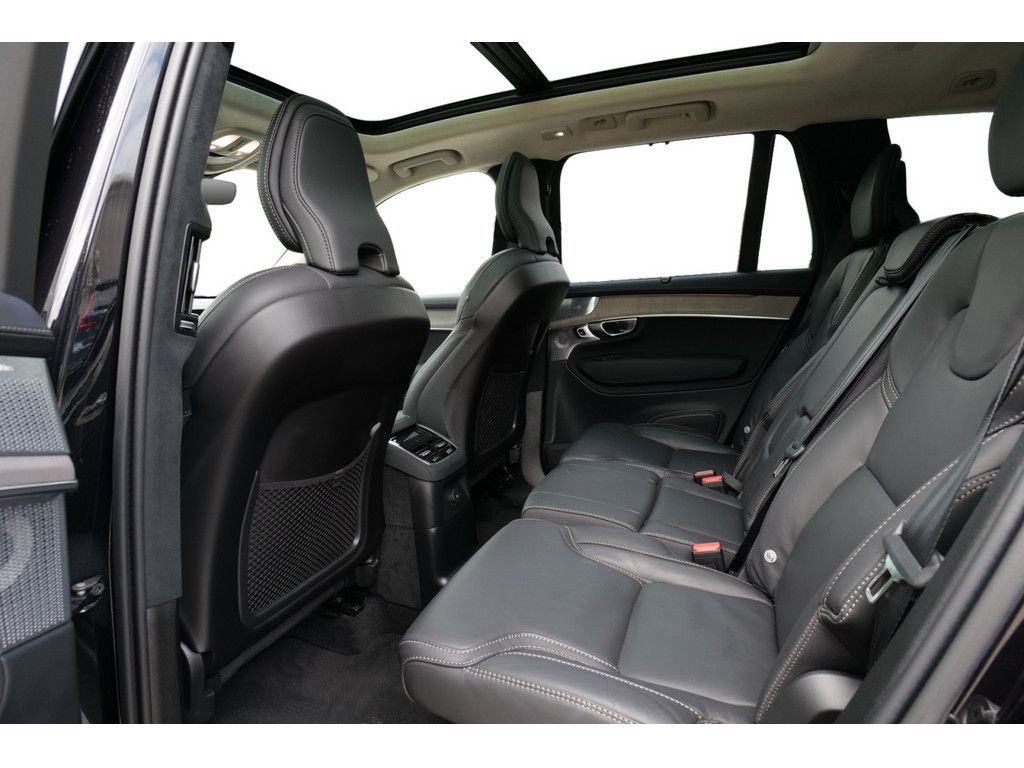 Volvo XC90 2.0 Ultra Dark Recharge Plug-In Hybrid AWD foto 10