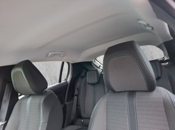 Peugeot 208 Allure Pack e- 136 Kam.+LED+Navi+SHZ