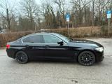 BMW 530e iPerformance HUD | Navi Prof | M-Felgen |  - BMW 530 mit Hybrid-Antrieb