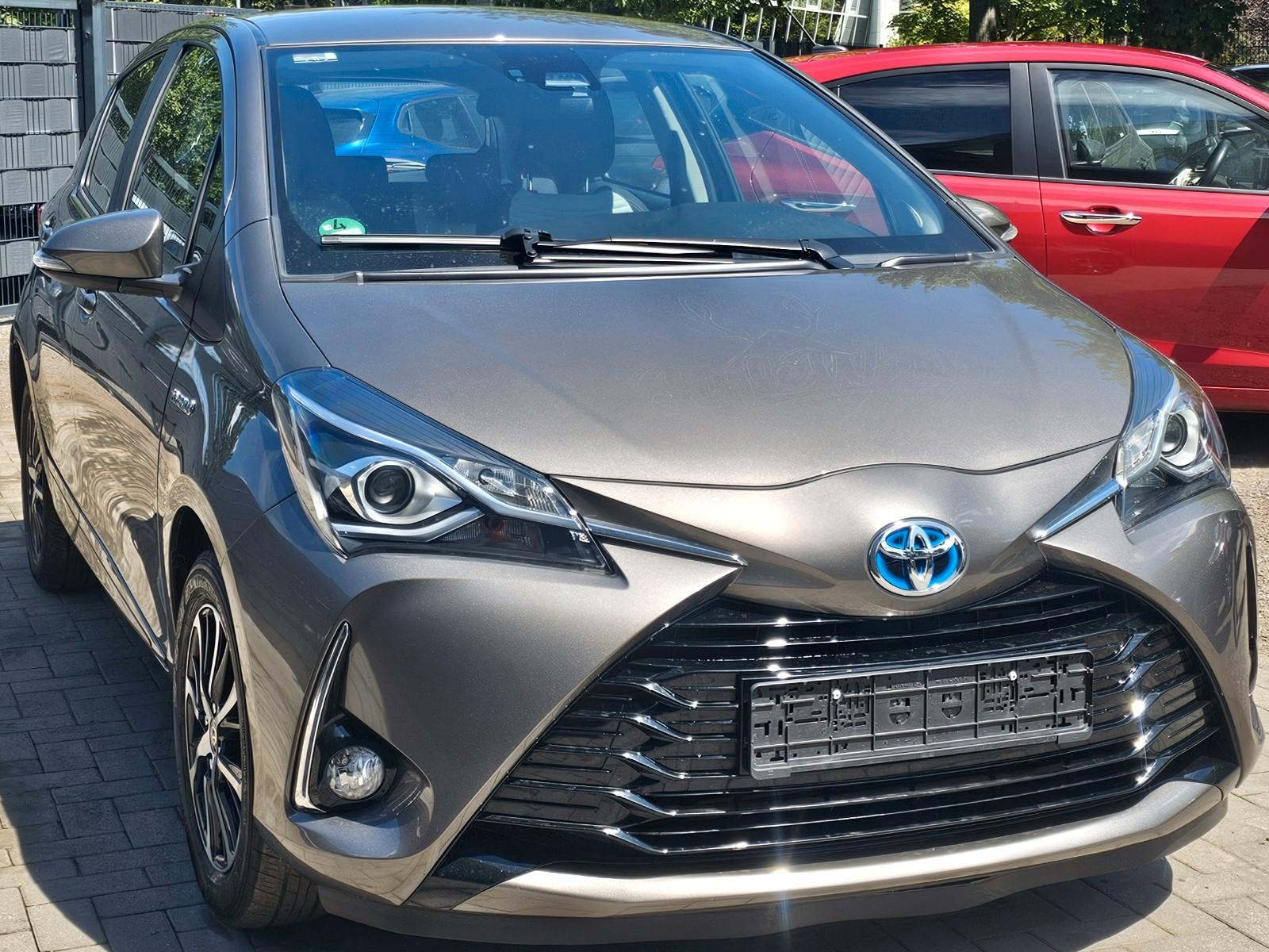 Toyota Yaris Hybrid Team D *2 KLIMAZ.*TOUCH *R.-CAM*