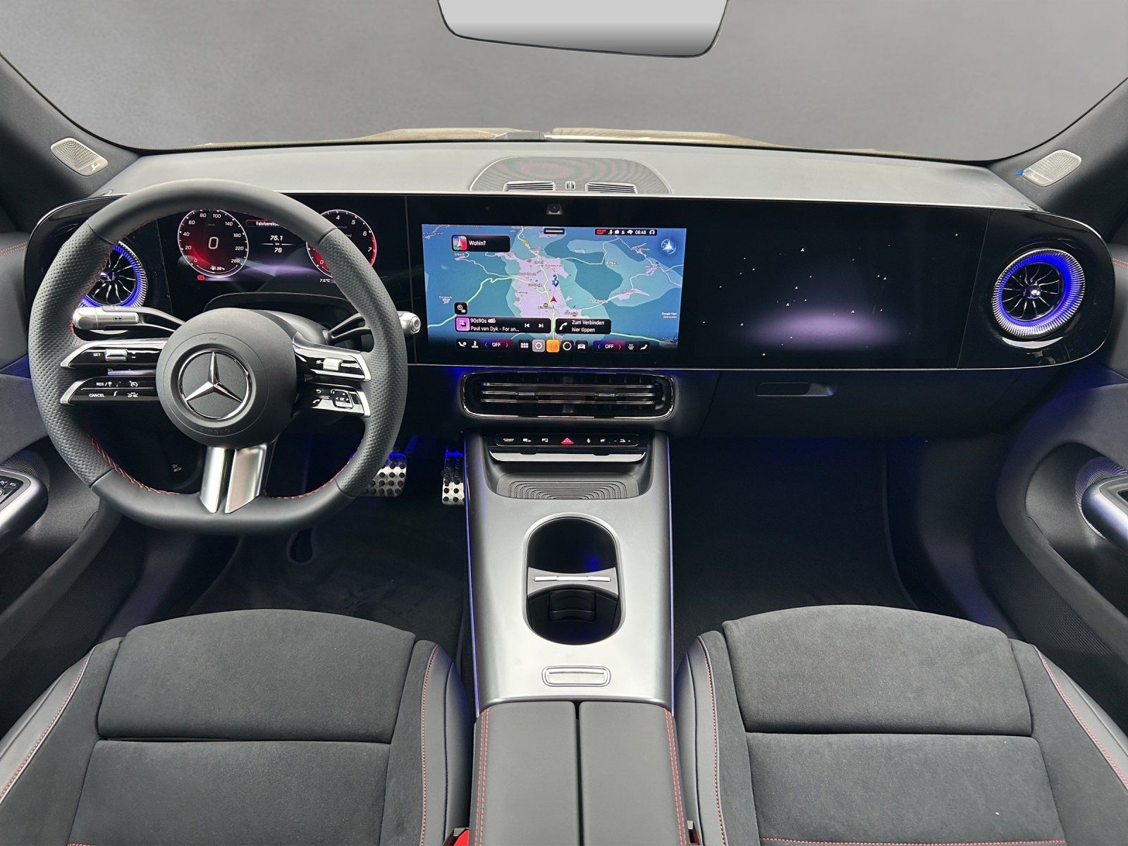 Fahrzeugabbildung Mercedes-Benz CLA 220 AMG MBUX Multibeam Pano 360° Burm AHK