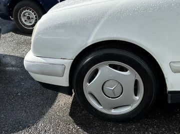 Mercedes E 280 - 3