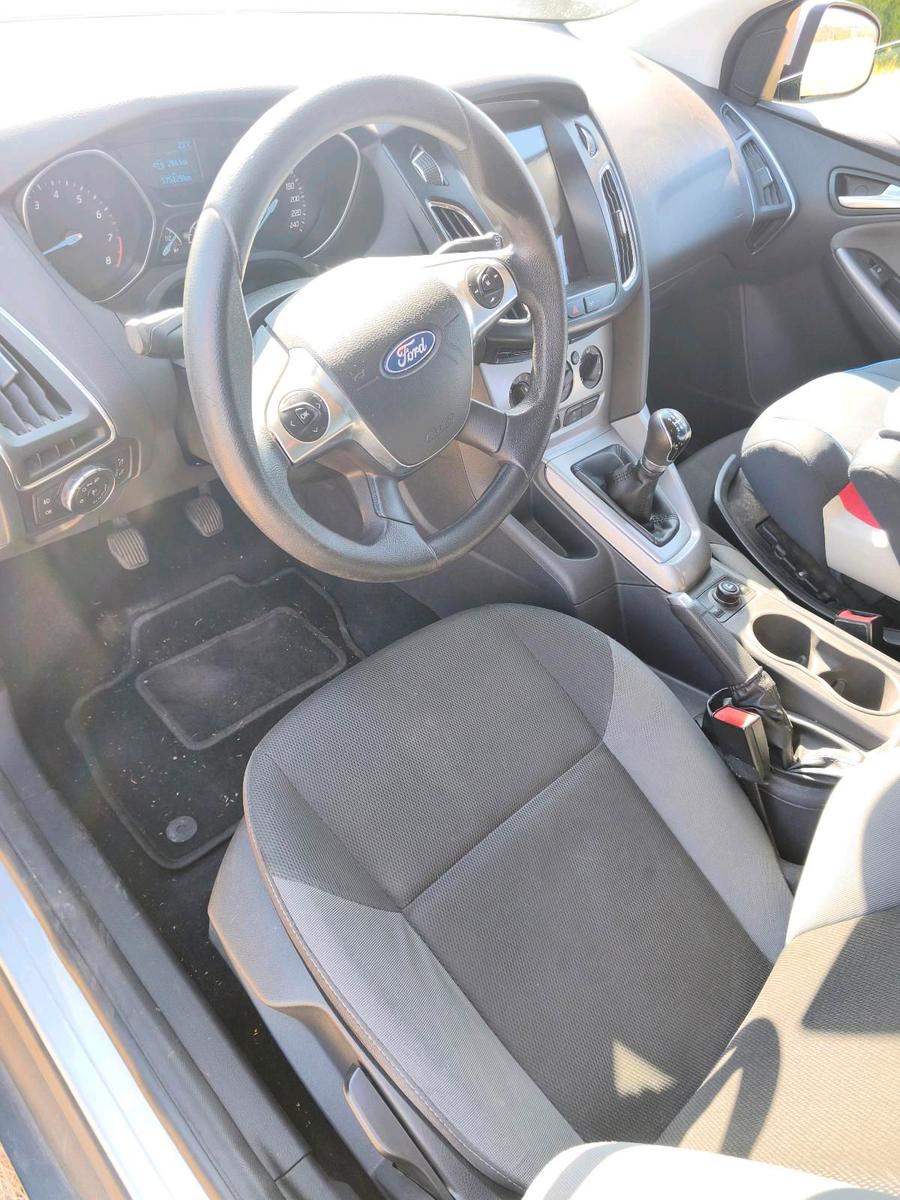 Ford Focus 2013 — engine 101 HP (74kW)