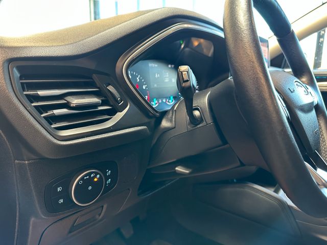 MYAUTOCENTER – Gebraucht- und Jahreswagen mit Werkstattservice in Pfaffenhofen Ford Focus 1,5 EcoBoost Titanium