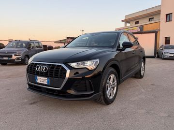 Audi Q3 - 1