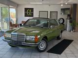 Mercedes-Benz 230 C W123 *gepflegter Zustand*Schiebedach* - Mercedes-Benz W123 c