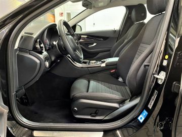 Fahrzeugabbildung Mercedes-Benz C 200  d T 9G #LED#Kamera#Navi