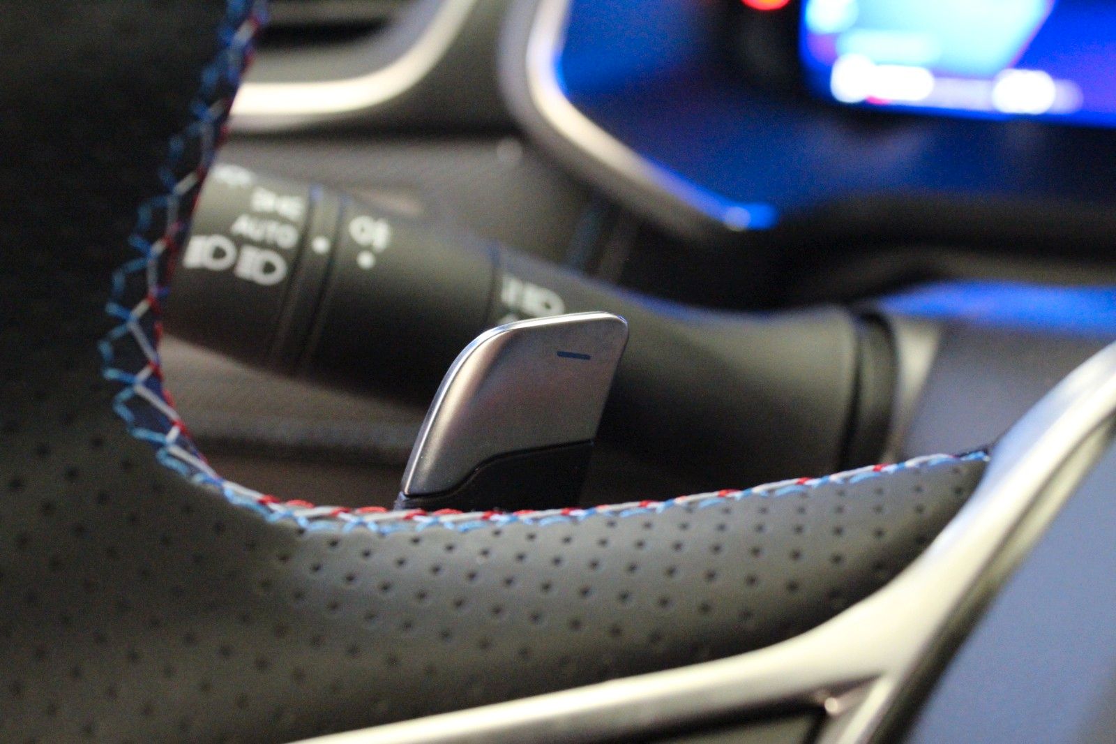 Fahrzeugabbildung Renault Symbioz Mild Hybrid 140 EDC Esprit Alpine