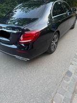 Mercedes-Benz E 220 d Autom. -AVANTGARDE - Mercedes-Benz E 220 Gebrauchtwagen in Saarbrücken
