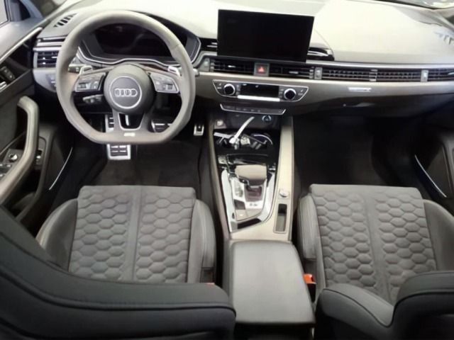 Audi RS4 - Bild 4
