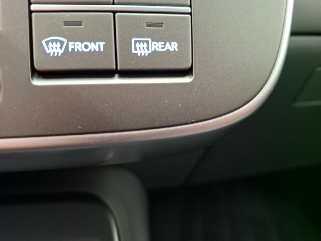 Fahrzeugabbildung Hyundai KONA 1.6 GDI 2WD DCT Prime 2xKlima 360 ACC AUT