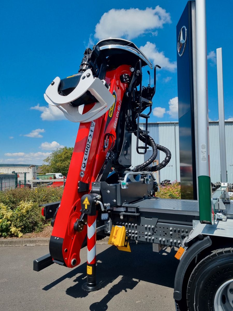 Fahrzeugabbildung Mercedes-Benz Arocs 2651 L 6x4 Palfinger Epsilon TZ12-98