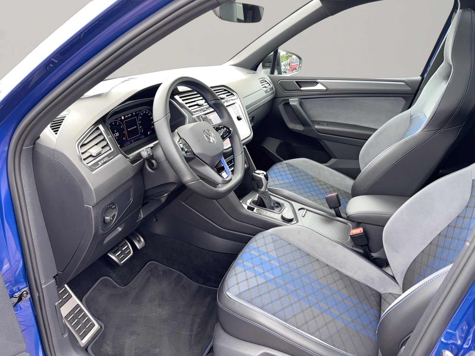 Tiguan 2.0 TSI R 4Motion, PANO, Design Paket, Re