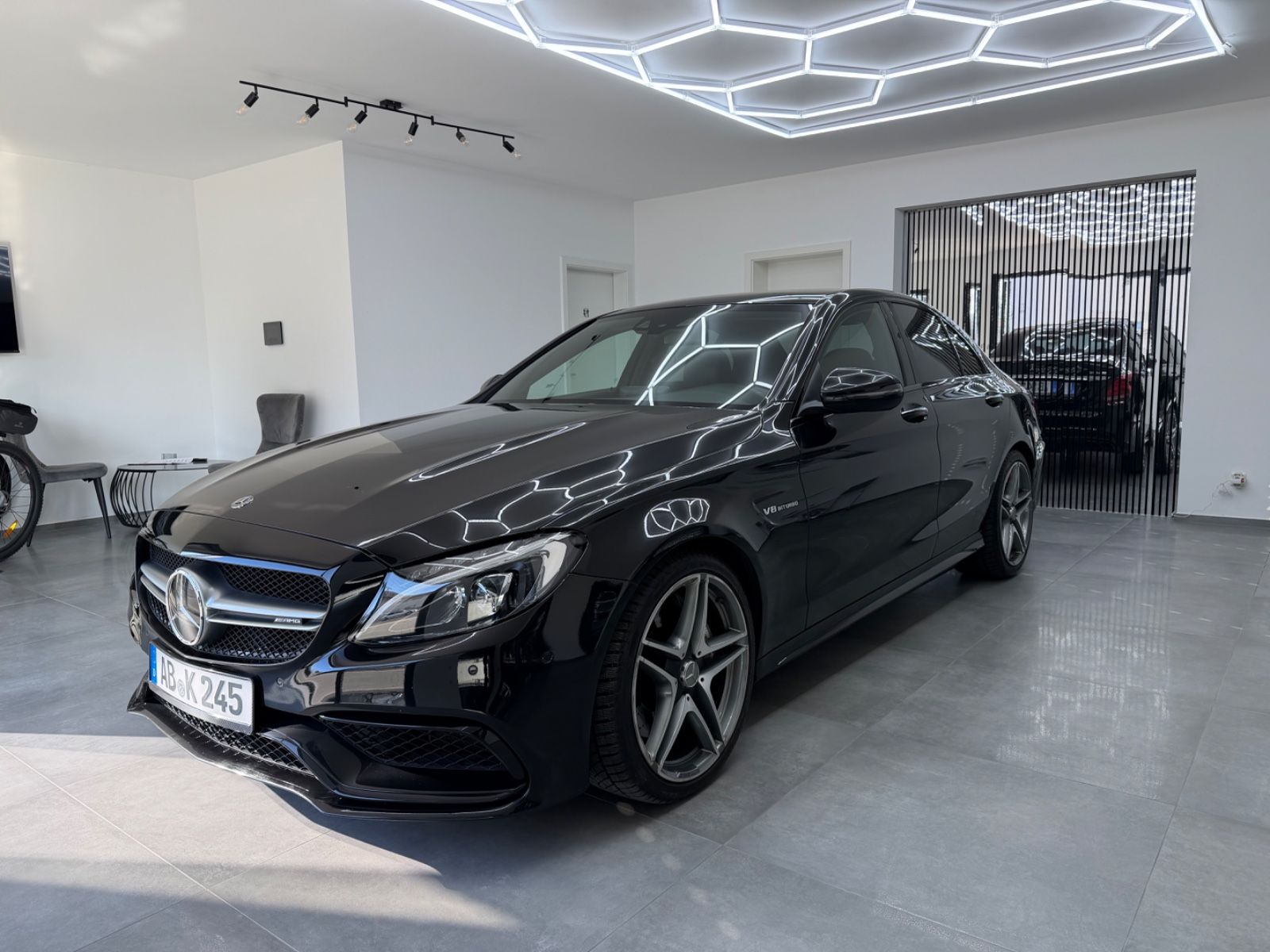 MERCEDES-BENZ C 63 AMG Mercedes-AMG C 63 Mercedes-AMG