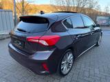 Ford Focus Lim. Vignale - Ford Focus Vignale mit Diesel-Antrieb