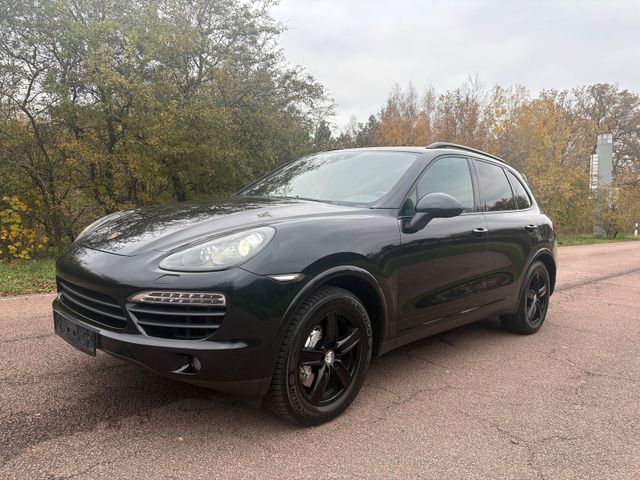 Porsche Cayenne S 4.2 TDI V8 Pano AHK TÜV 26