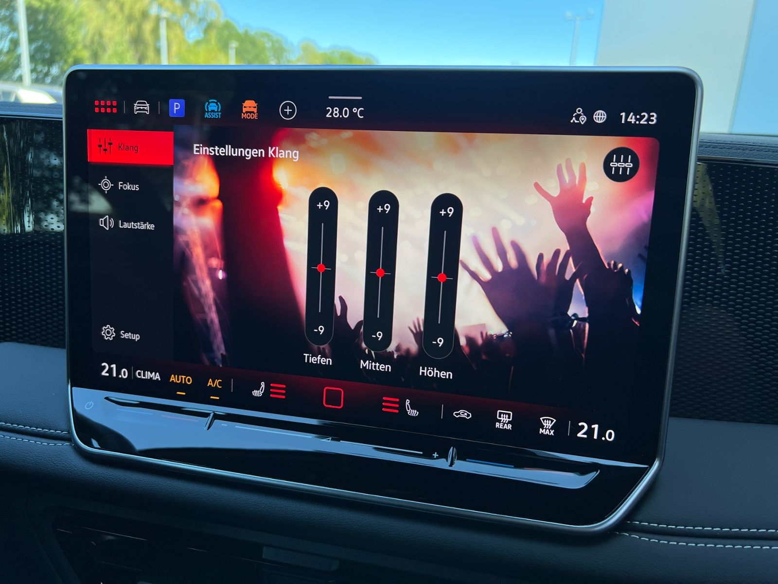 Fahrzeugabbildung Volkswagen Tiguan GOAL 1.5 eTSI DSG *Garantie,AHK,LED,ACC,K