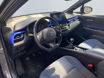 Toyota C-HR - 9