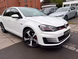 Volkswagen Golf 2.0 TSI DSG GTI/KAMERA/TEMPOM/ALU/NAVI/CarP - Gebrauchtwagen in Stuttgart