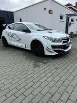 Renault Megane 3 RS Trophy 275 