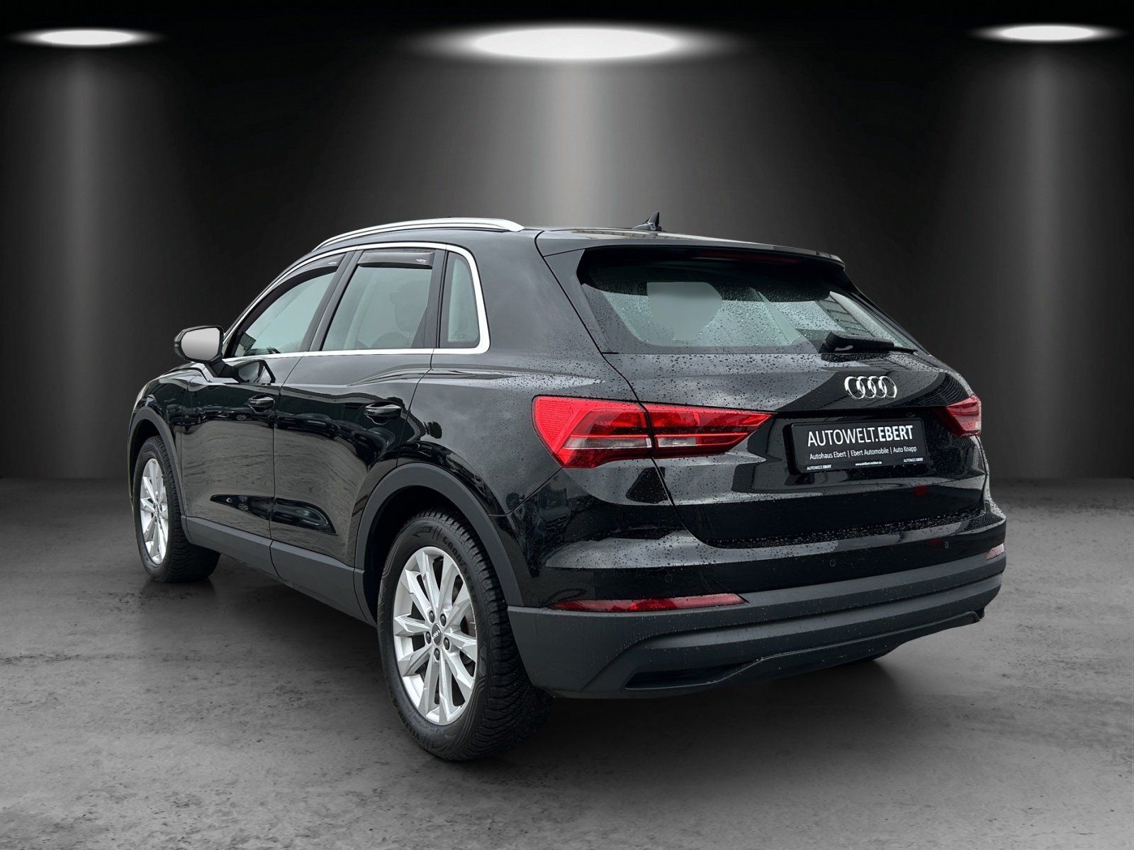 Fahrzeugabbildung Audi Q3 35 1.5 TFSI S-Tr./VIRTUAL/LED/MMI-NAVI+/SHZ/