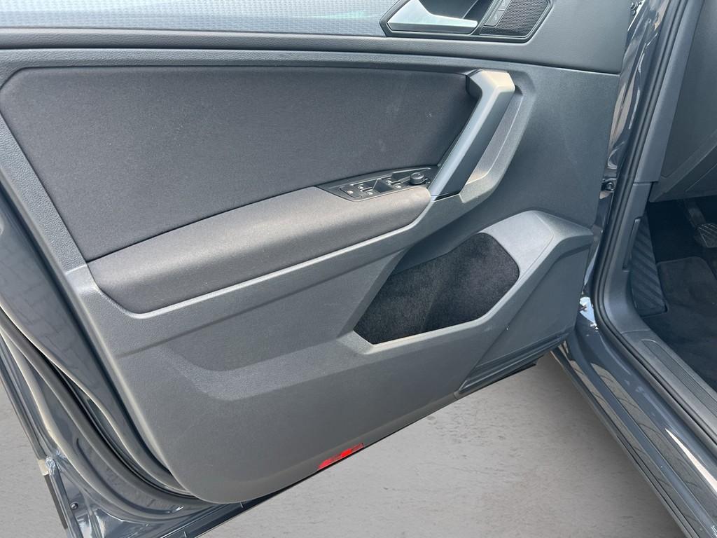 Volkswagen Tiguan 1.5 TSI Life *Navi*APP*Kamera*AHK*, миниатюра 6