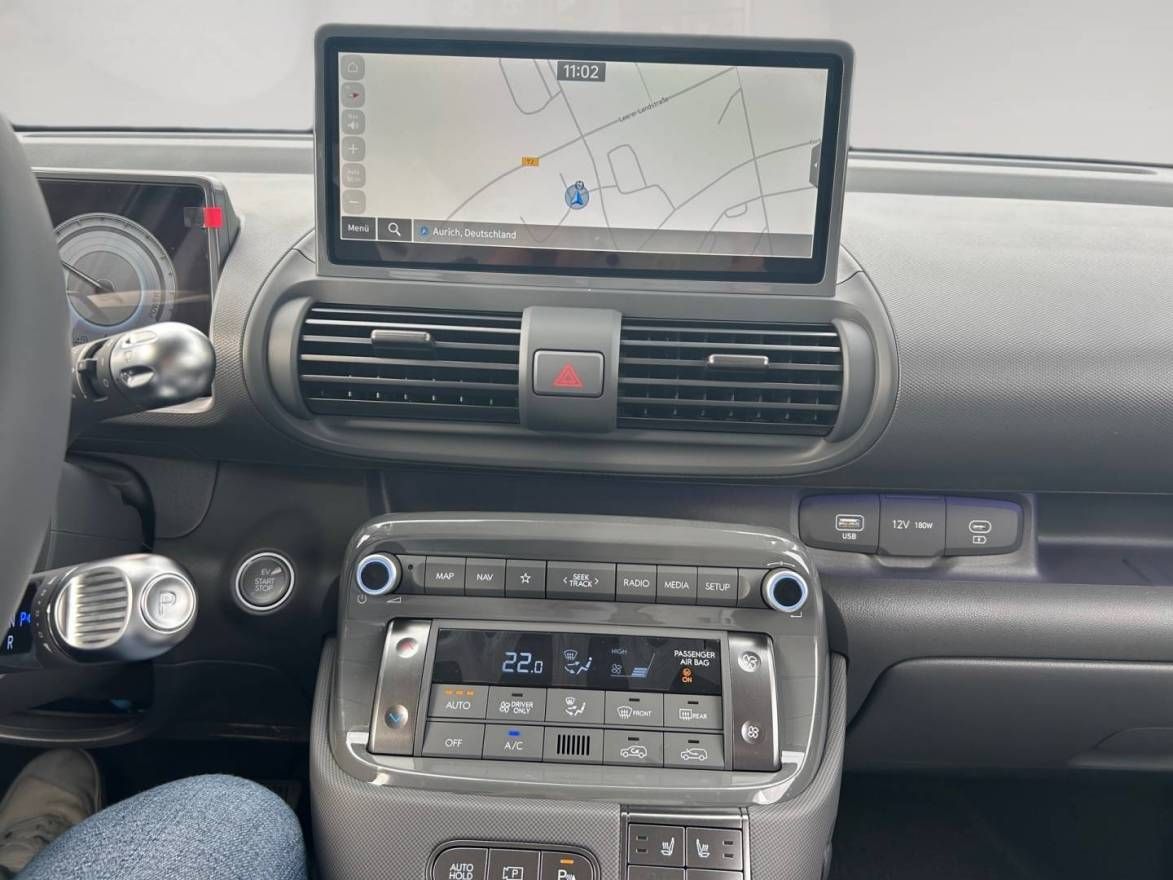 Fahrzeugabbildung Hyundai INSTER Lounge (MY27) 49 kWh (115 PS) Elektro-Kom