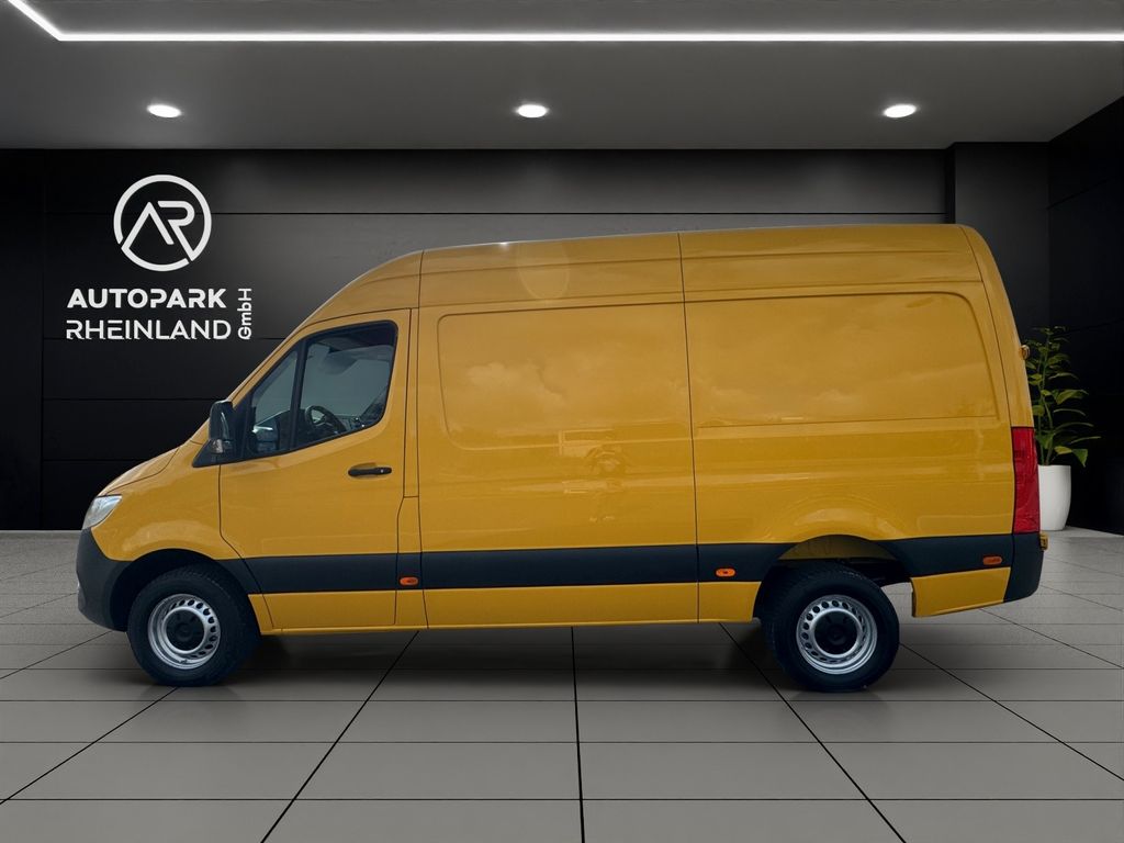 Image of Mercedes-Benz Sprinter