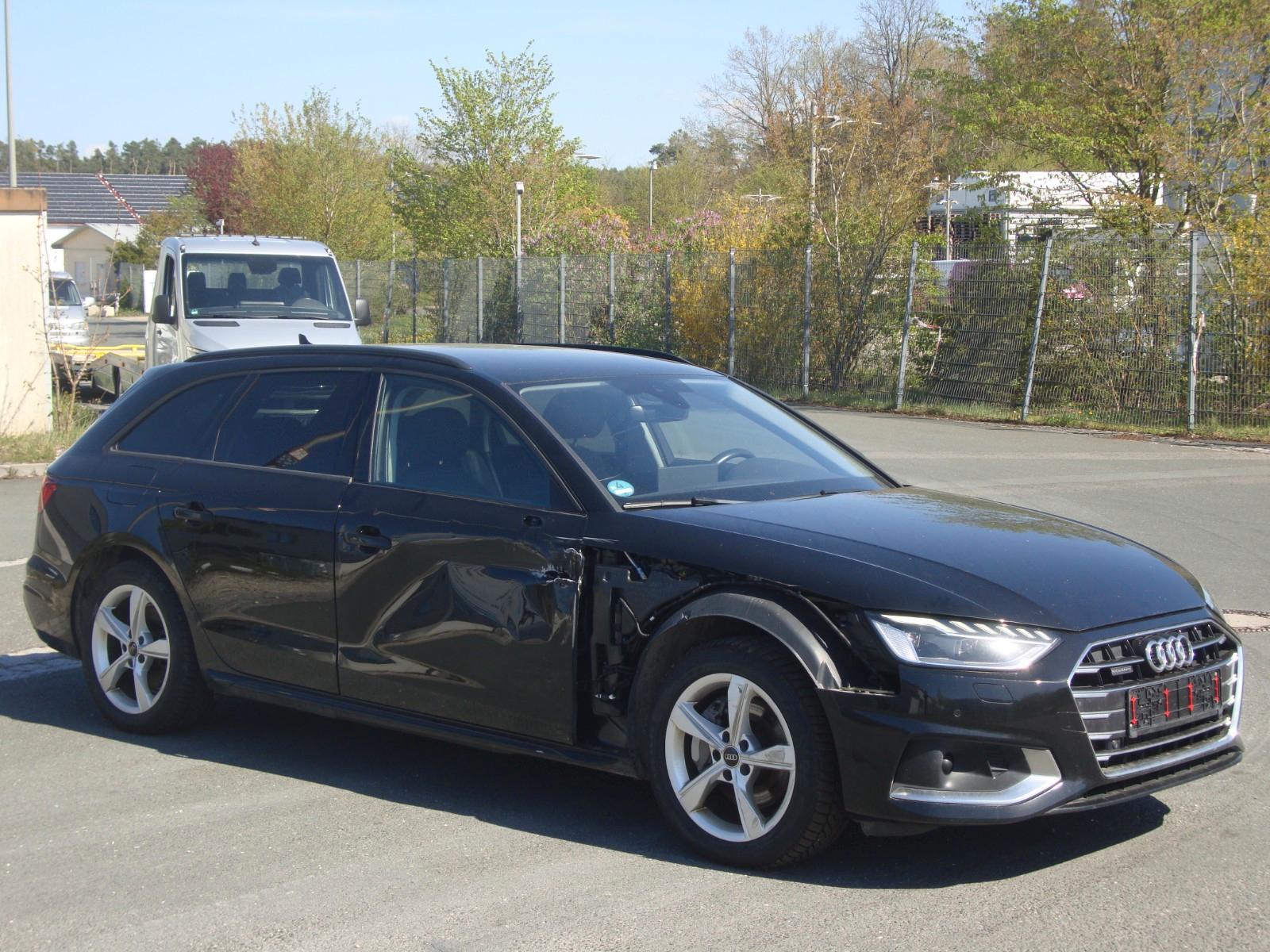 Audi A4 40 TDI quattro Avant*ACC*AHK*MATRIX*204PS*1.H