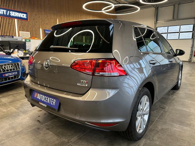 Volkswagen Golf VII Lim. Sound Start-Stopp *Navi*Kamera*