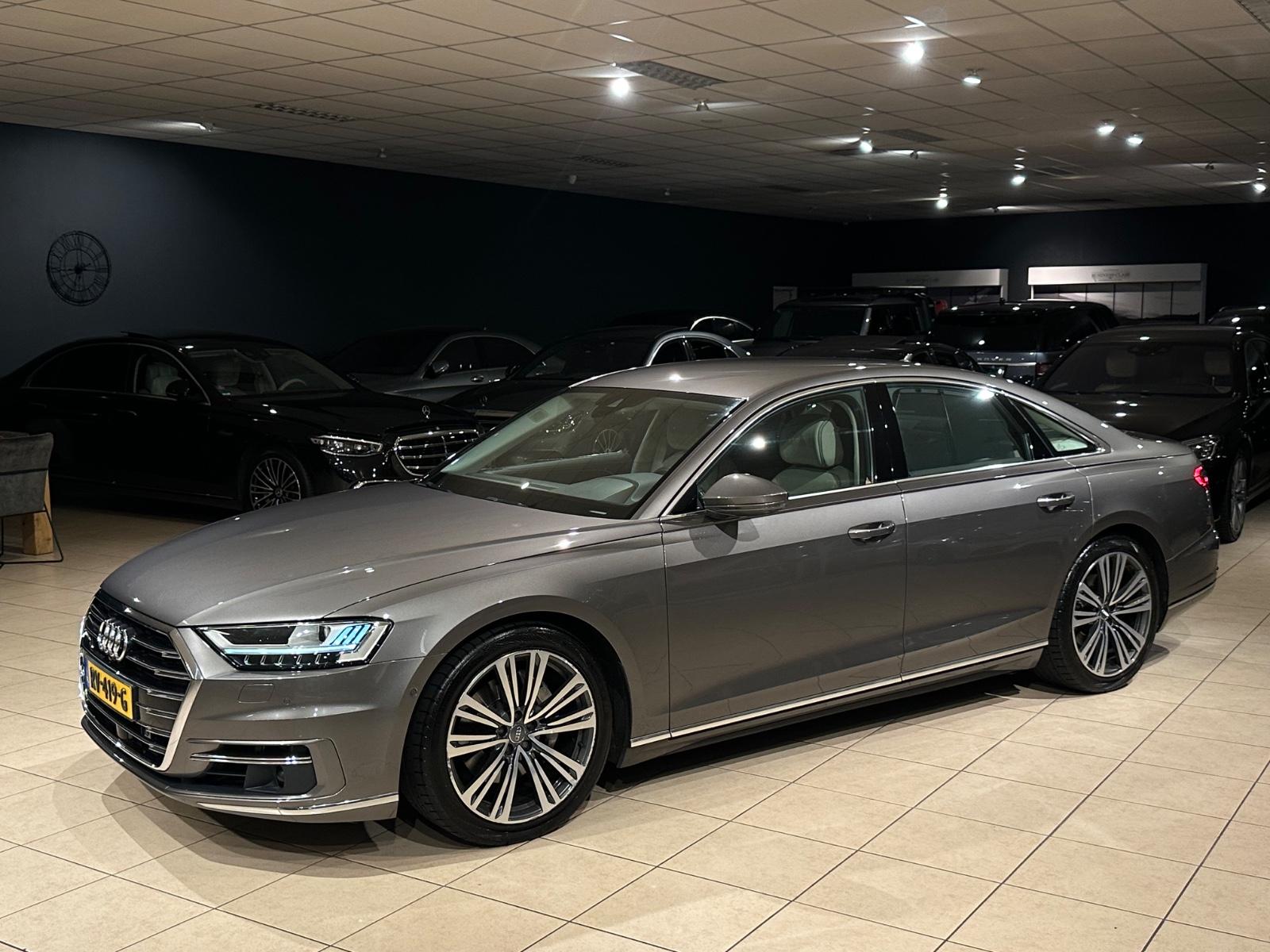 Audi A8 50 TDI Quattro 1-HAND/MASSAGE/ACC/KEYLESS/TOP