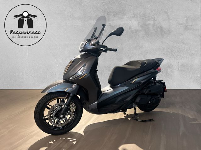 Piaggio Beverly 400 25th Anniversary